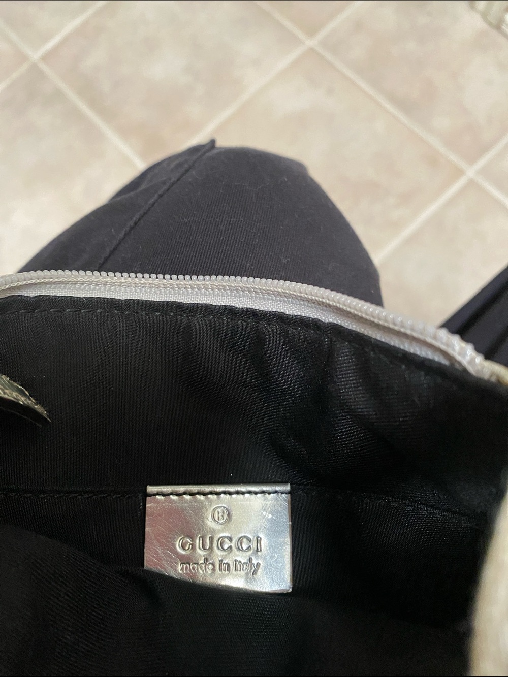 Gucci Silver Monogram Crossbody with Striped Web Strap - Picture 5 of 11